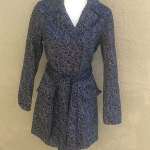 First Issue A Liz Claiborne company coat size M
